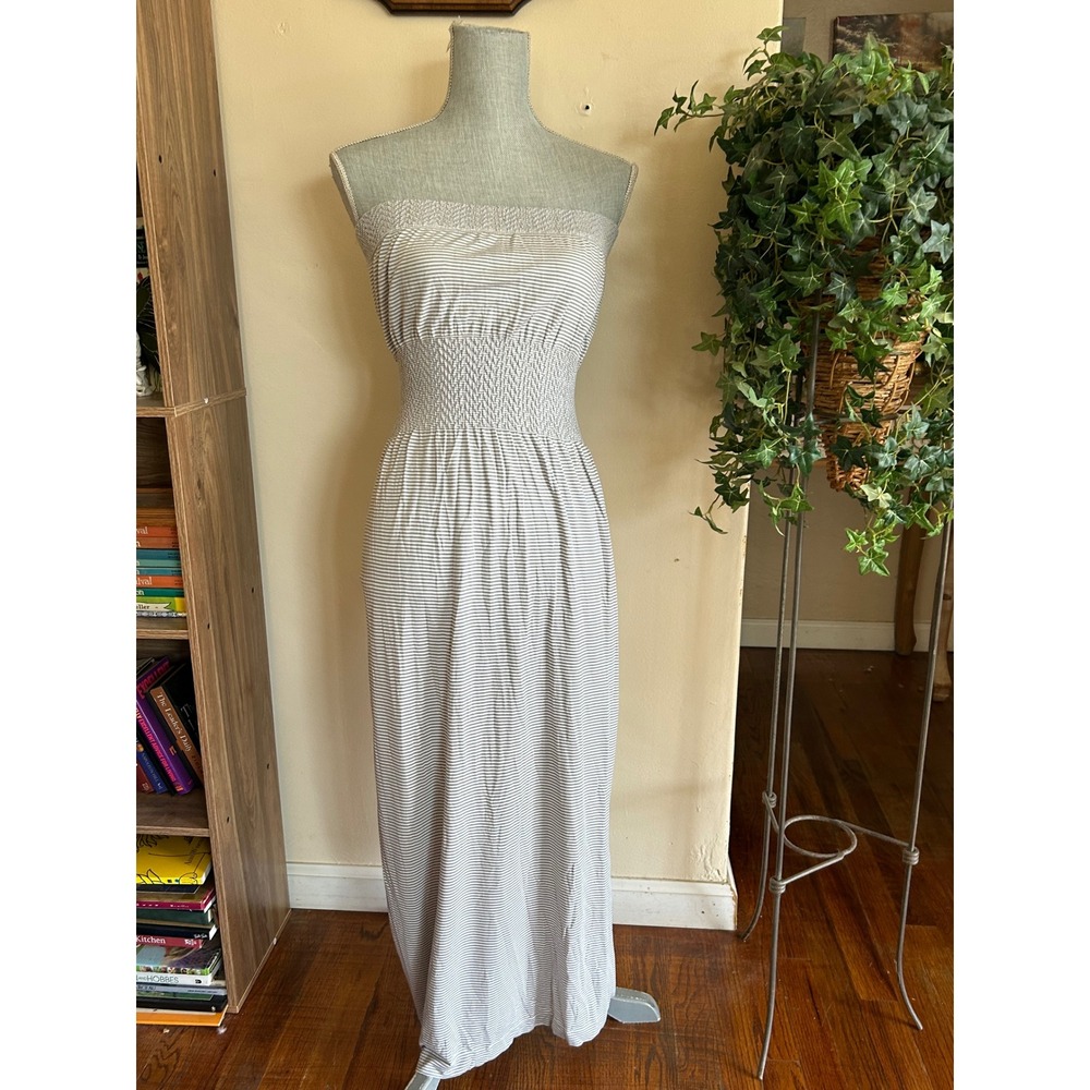 Lark + Grey Maxi Dress Womens S/M Grey Stripe Smocked Jersey Knit Casual
